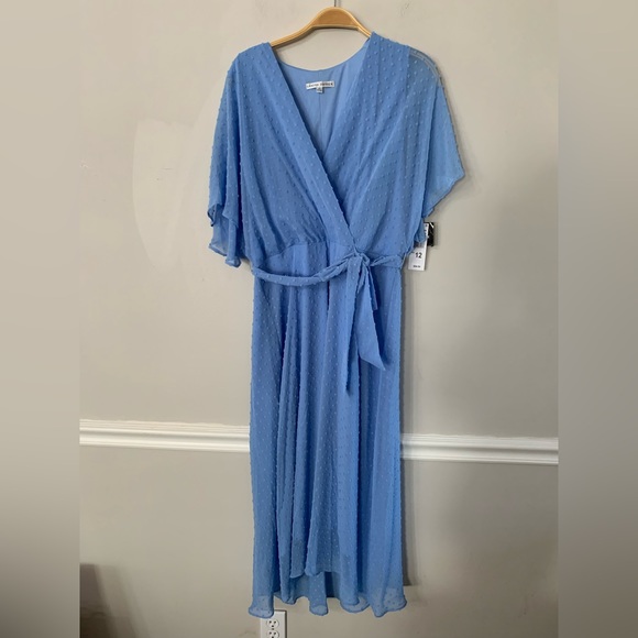 NEW SANDRA DARREN Women's Short Sleeve Surplice Dot Wrap Dress Size:12 - Picture 4 of 7